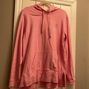 Vineyard vines hoodie